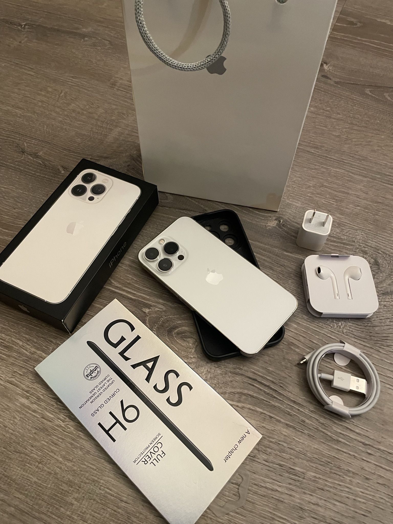 IPHONE 13 PRO MAX UNLOCKED FOR ANY CARRIER COMPANY & ANY COUNTRY 128GB