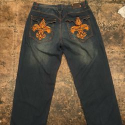 Knockout Jeans 