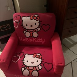 Hello Kitty Toddler Chair