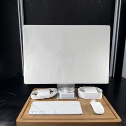 iMac 24-inch M3 Chip
