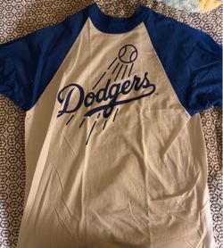 Medium Dodgers ringer shirt