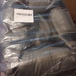 Brand New Never Opened Dog Car Seat For Small To Medium Dogs