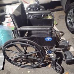 Medline Wheelchair Lightweight 