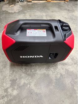 New Honda generator EU3200i