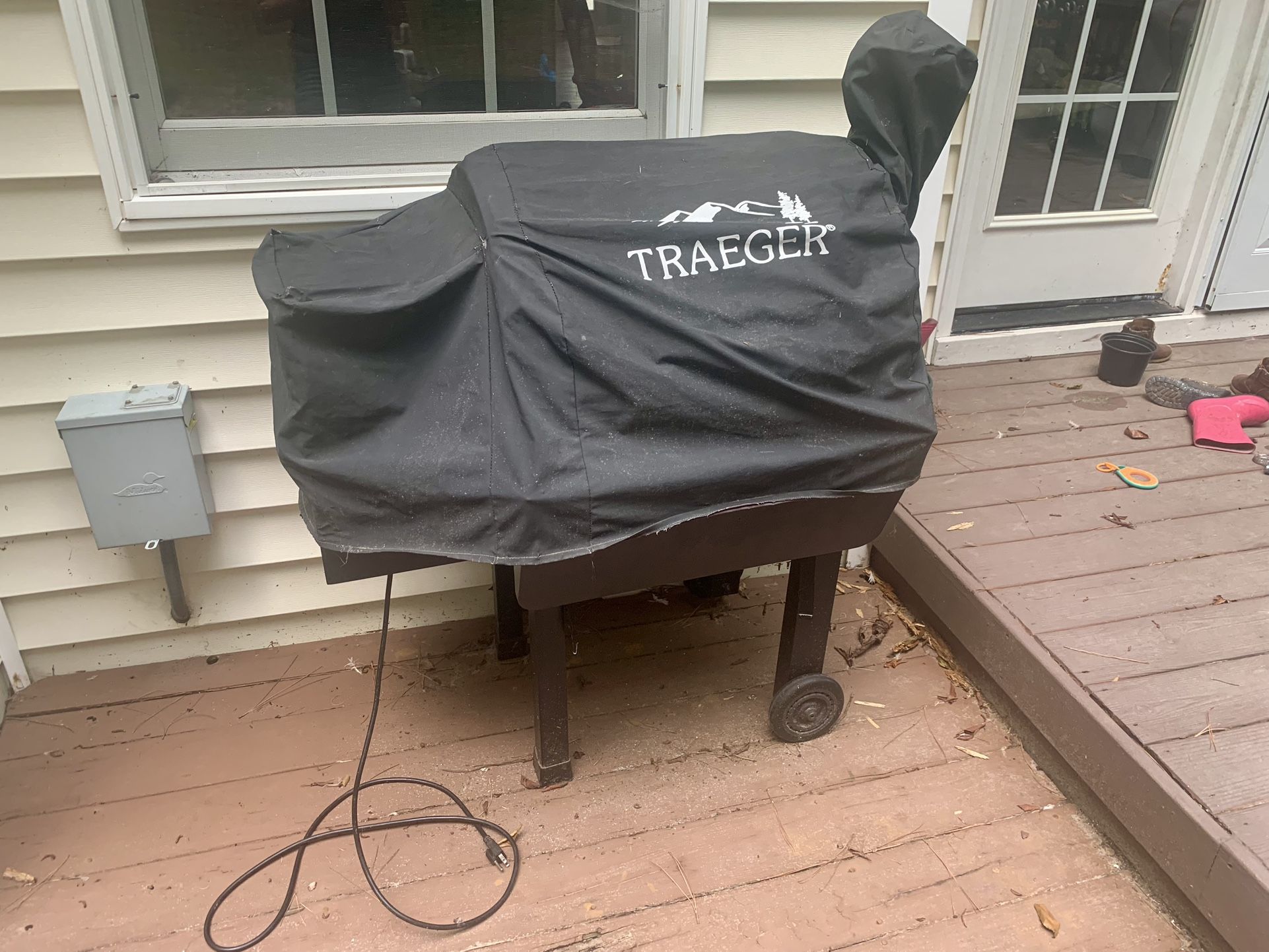 Traeger Little Tex Elite 22