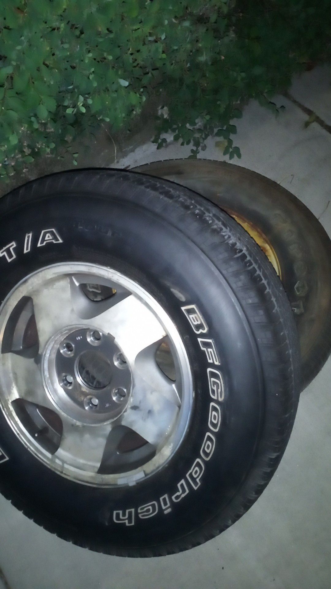 Like new tires for trade obo