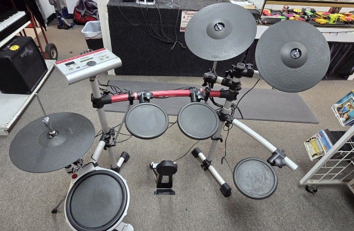 8pc Yamaha Electric Drumset