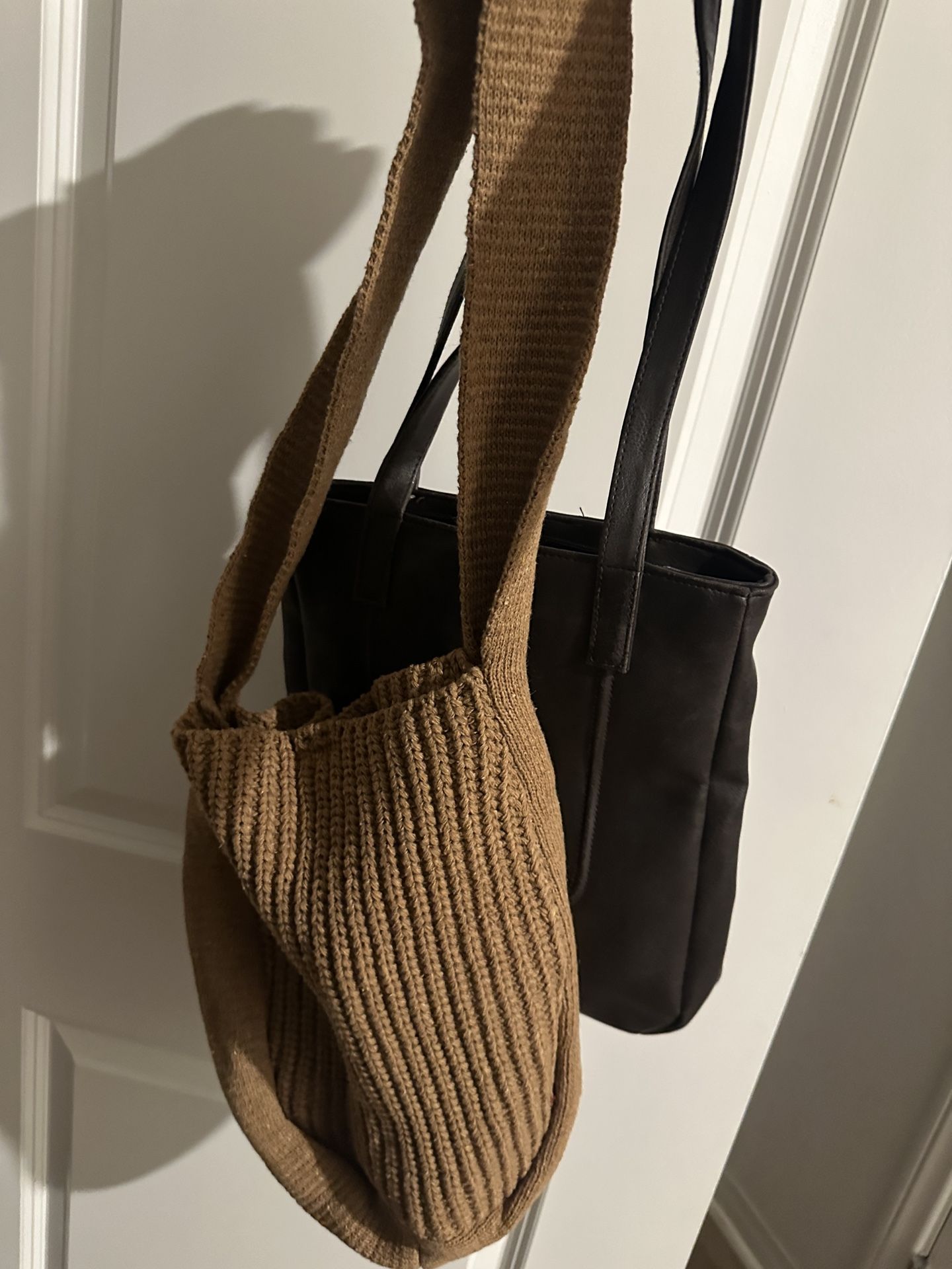 2 Shoulder Tote bags