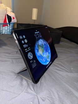 13-inch iPad Air (M3)
