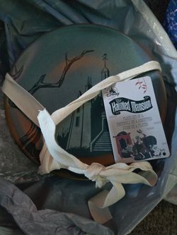 Haunted Mansion Plate Set