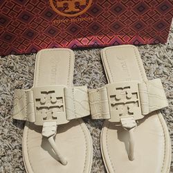 Tory Burch Georgia Sandals – Size 6.5 – Cream
