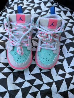 Air Jordan 1 Mid 6C “Digital Pink”
