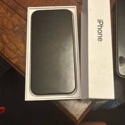 iPhone 15 