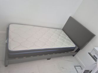 Twin bed