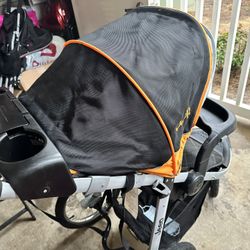 Jeep Wrangler Stroller 