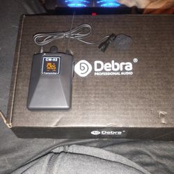 2 Wireless Interview Microphones