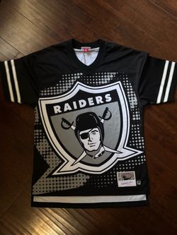 Raiders jersey size M