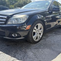 2011 Mercedes-Benz C-Class