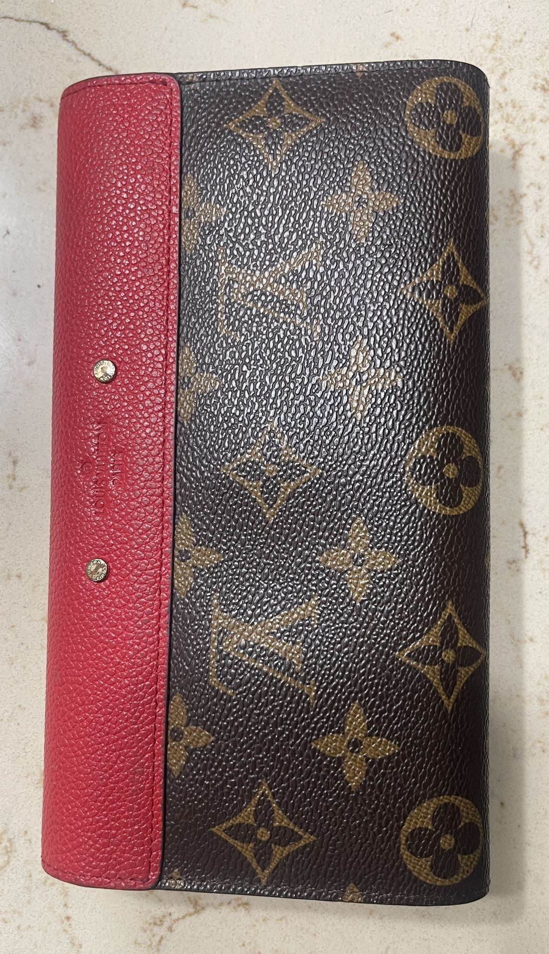 Louis Vuitton Monogram Cherry Blossom Wallet for Sale in Sarasota, FL -  OfferUp