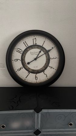 NALDAUF Clock