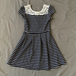 Adorably Modest Navy N White Dress