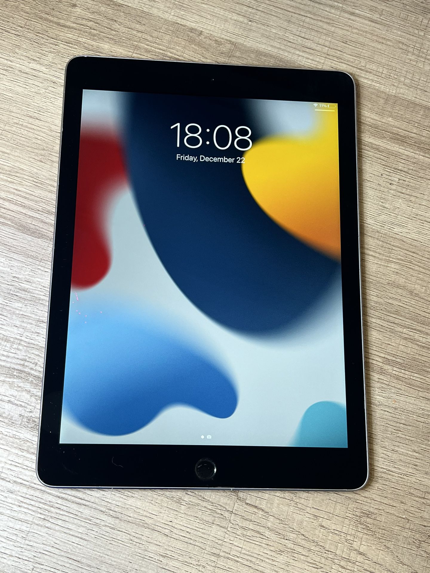 iPad Air 2 Space Gray 16GB A1566 Unlocked 16GB HT157