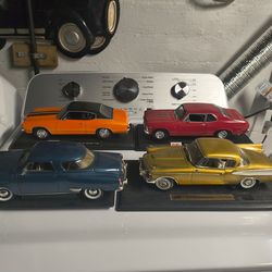 4 Die Cast metal classic cars 1:18