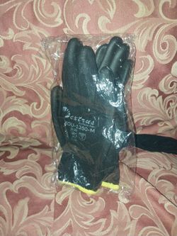 EXTRUS GLOVES