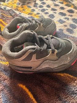 Toddler Shoes Size 6c and 5c
