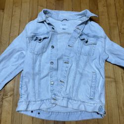 Old navy denim jacket size Large