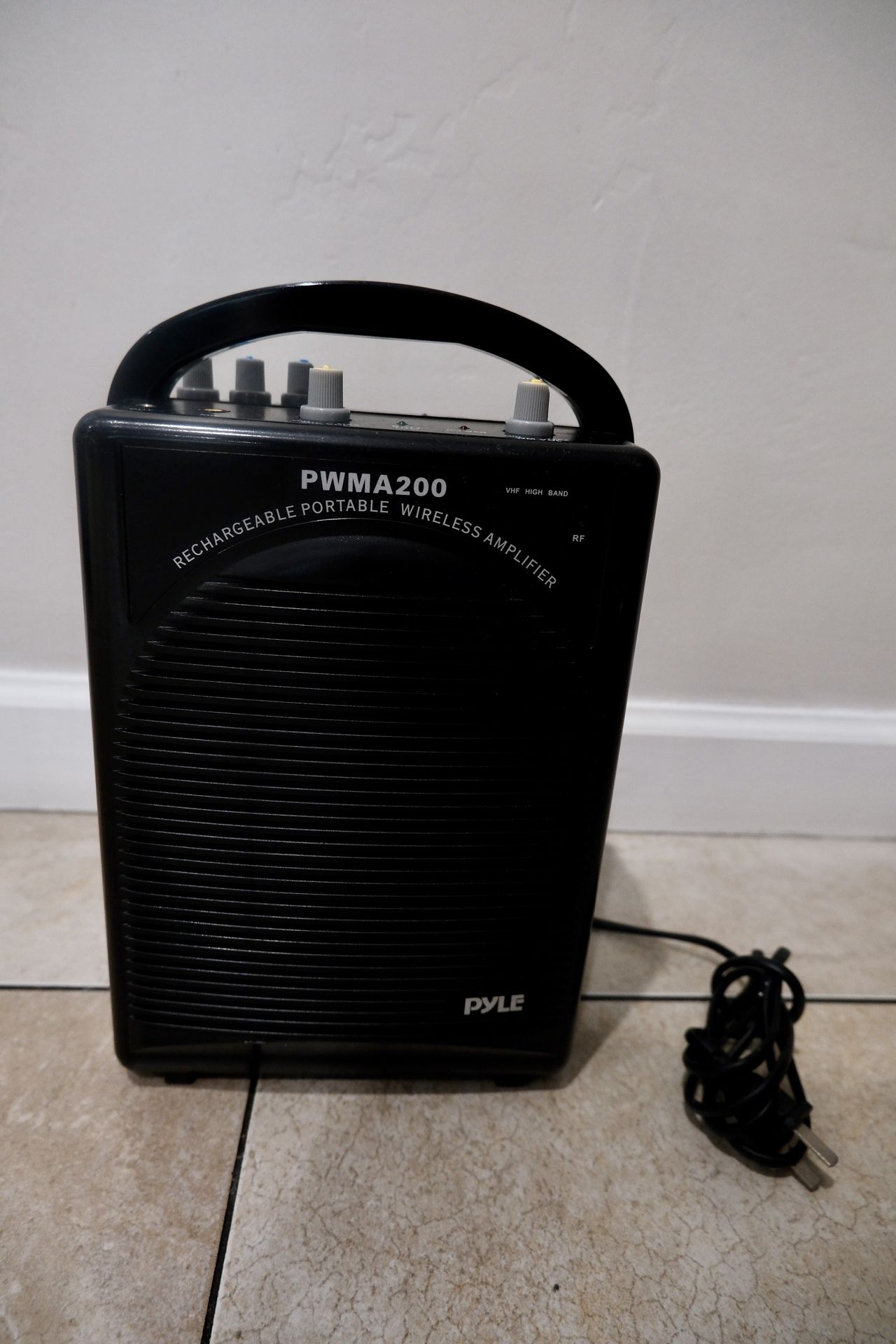 Pyle PWMA200 Portable PA System – Wireless Rechargeable Amplifier with FM & AUX