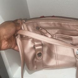 Women Bag  (Dm To Negotiate A Much Lower Price)