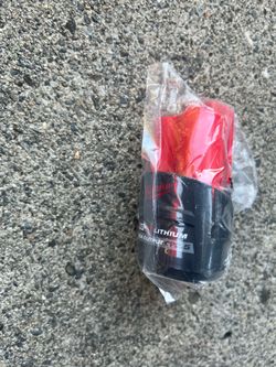 Milwaukee M12 2.5 high output battery