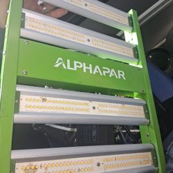 Hydroponics Grow Light And Venulation  System