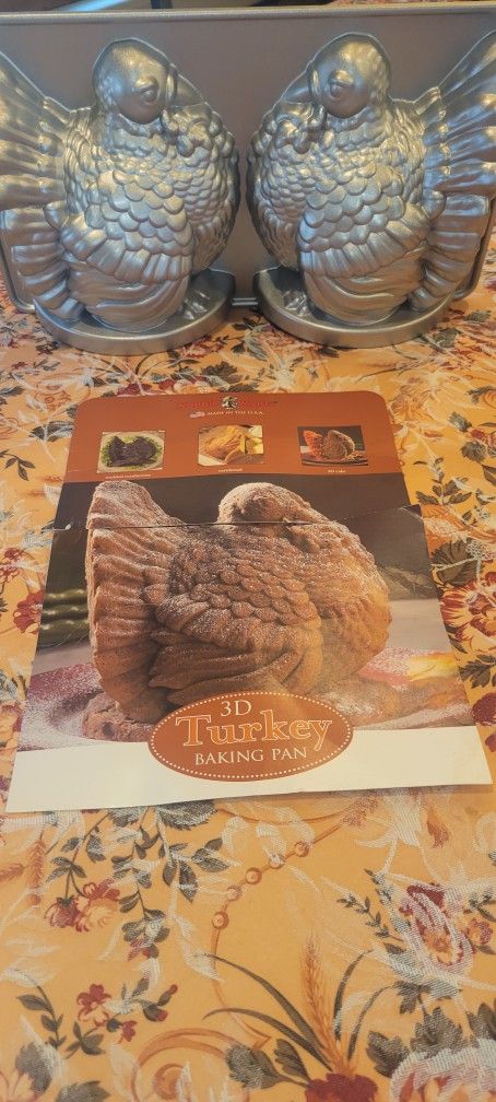 Wilton Turkey Cake Pan