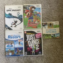 5 Nintendo Wii Games – Mario Super Sluggers, Wii Sports, Just Dance 2 + More 