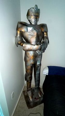 8 foot realistic knight