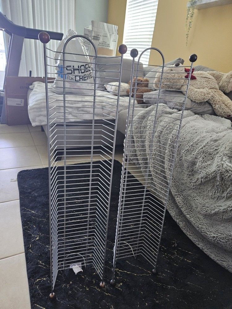 DVD Holder 