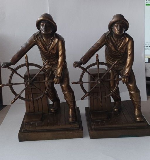 Gloucester Fisherman statue Bookends
