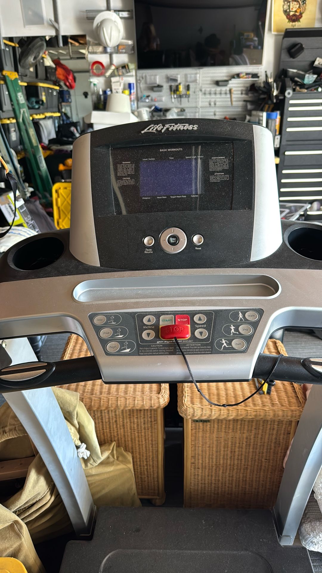Life fitness treadmill