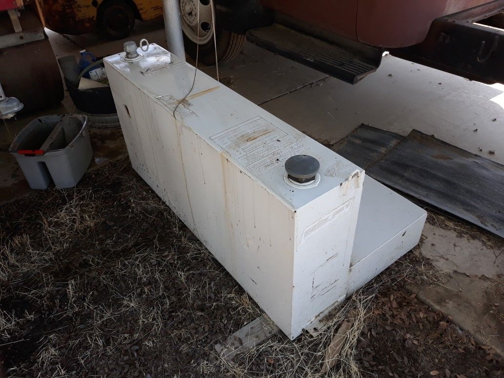 Weather Guard Weatherguard 88 gallon L tank fuel transfer tank for Sale in Bakersfield, CA OfferUp