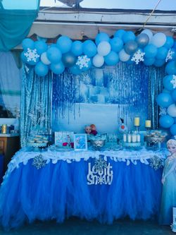 Frozen candy table