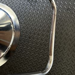 Barber and stylist chair/$30 OBO