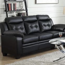 BRAND NEW IN THE BOX black Leather Couch Sofa