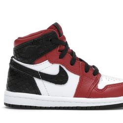 Jordan 1 Satin Snake Chicago 10c