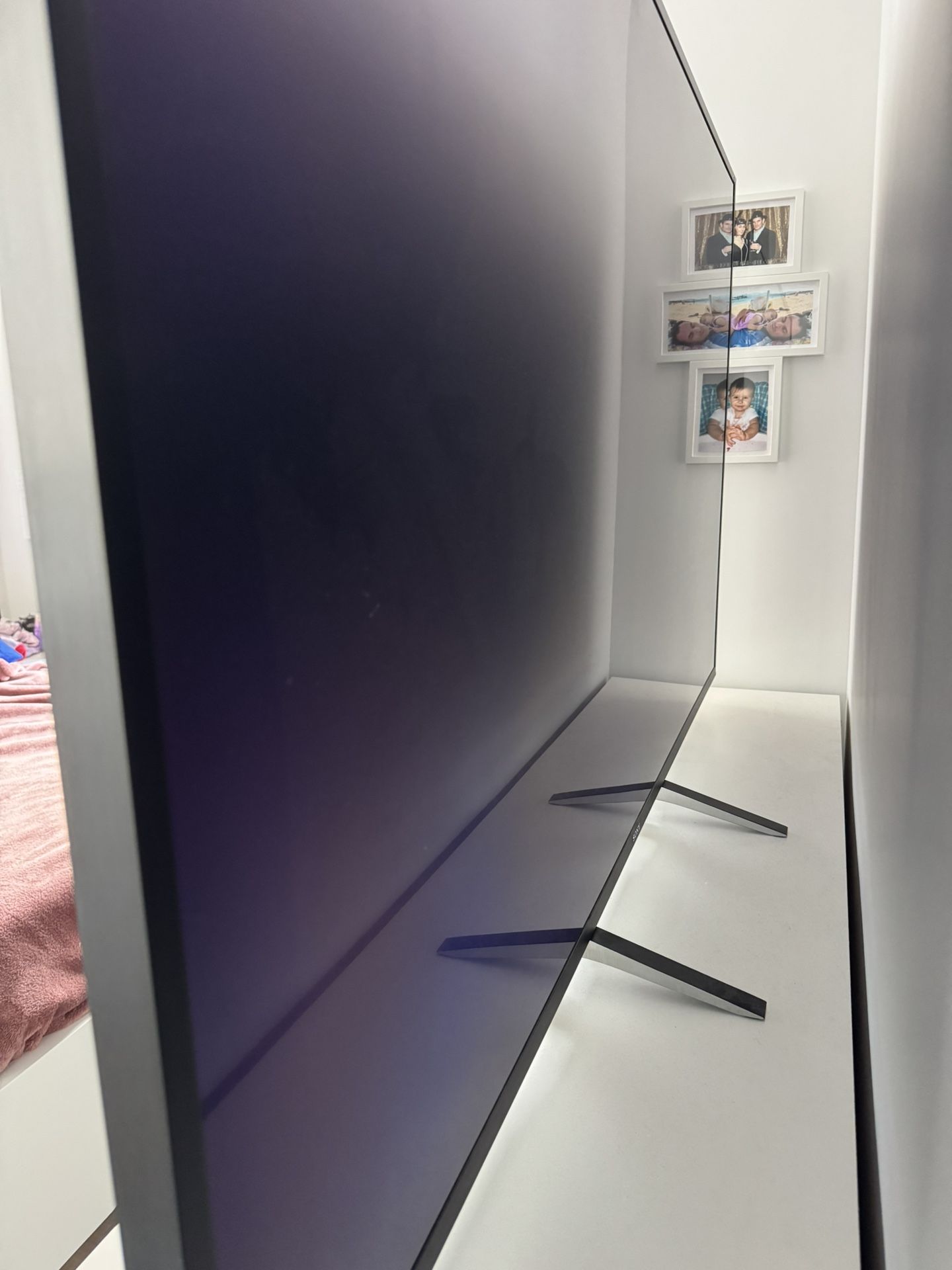 Sony Very Rare 3D Tv Xbr 70x850B