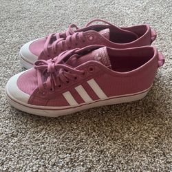 Adidas Tennis Shoes