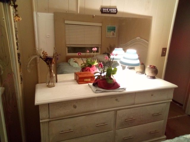 Wooded Desser With Rectangular Mirror