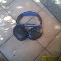 Turtle Beach Game Headphones W/ Mic