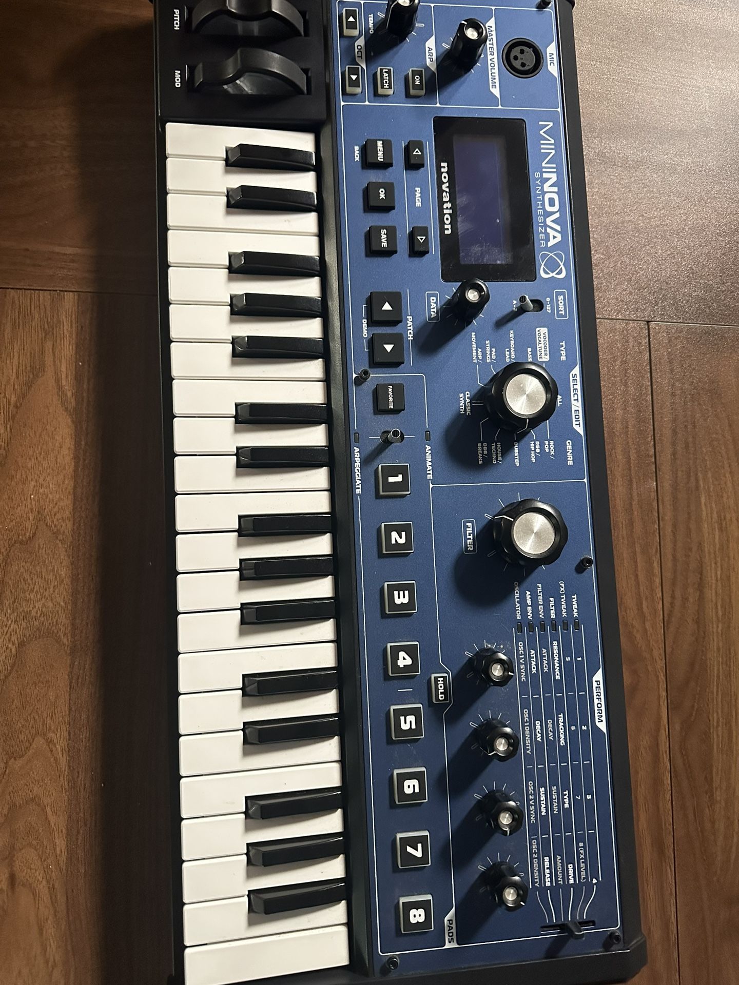 Novation Mininova Synth